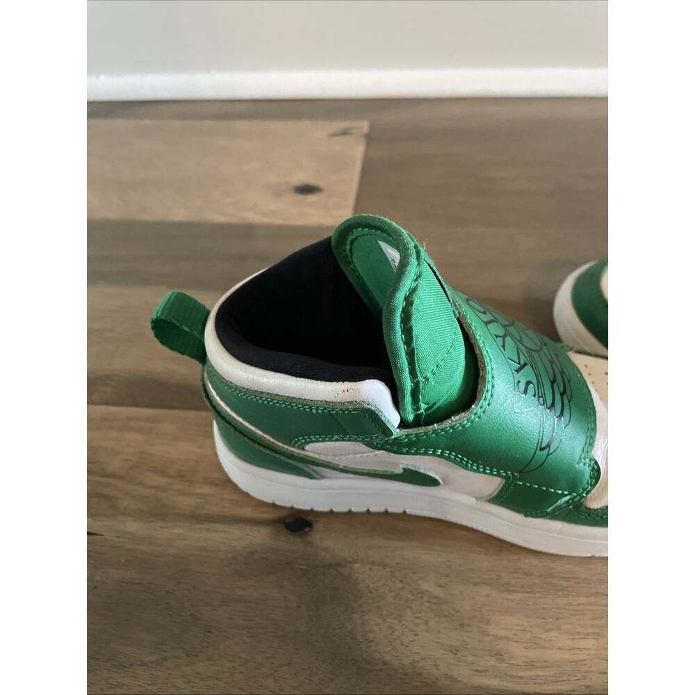 Nike Sky Jordan Kids shoes - Picture 9 of 10